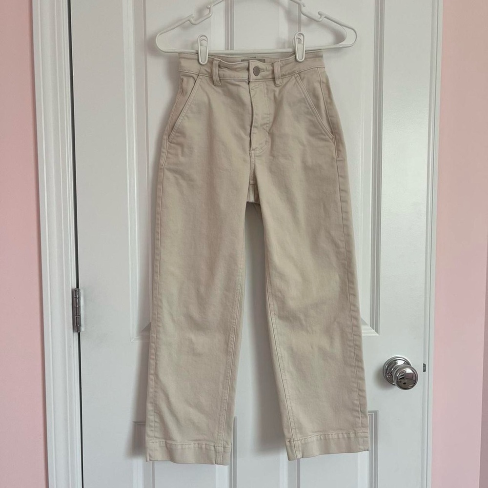 Everlane Straight Leg Crop Pants in Sandstone
